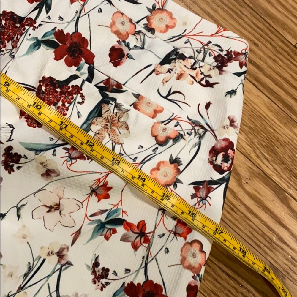 Pattern shorts - Picture 8 of 8